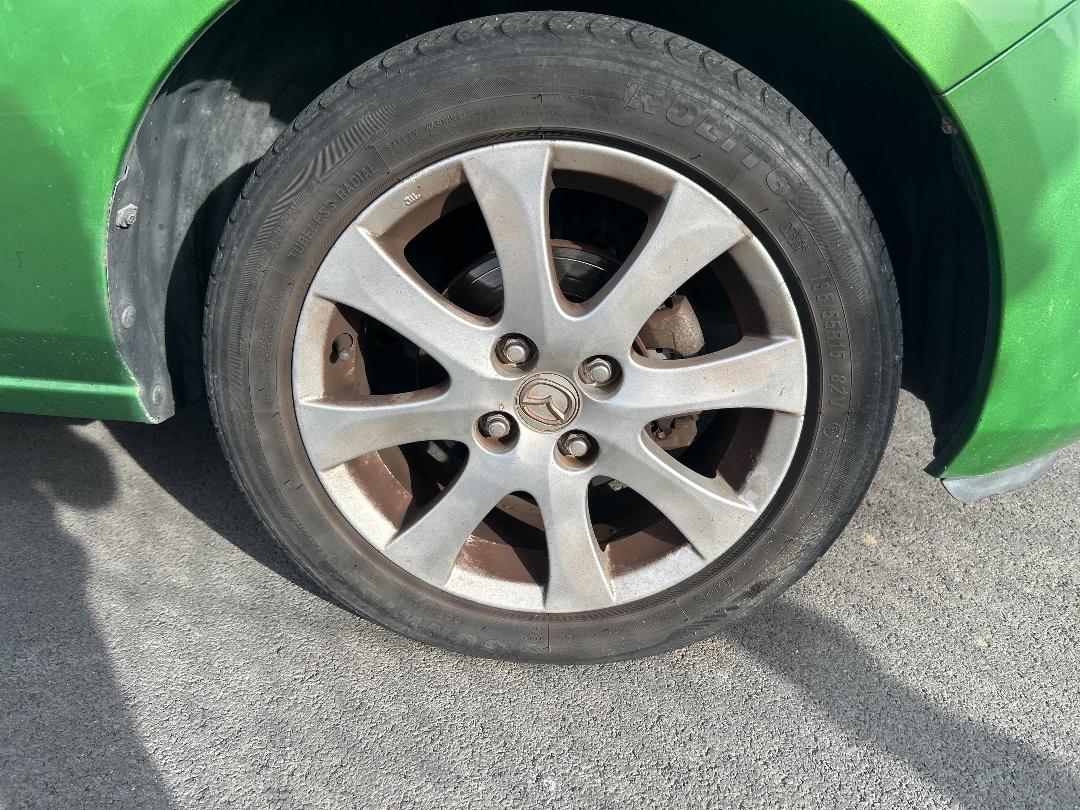 Photo '2' of Mazda Demio