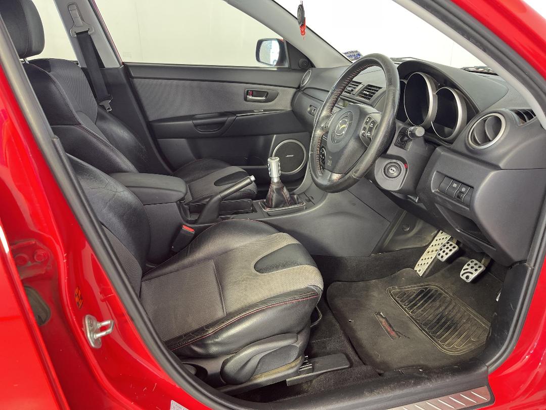 Photo '16' of Mazda Mazda3