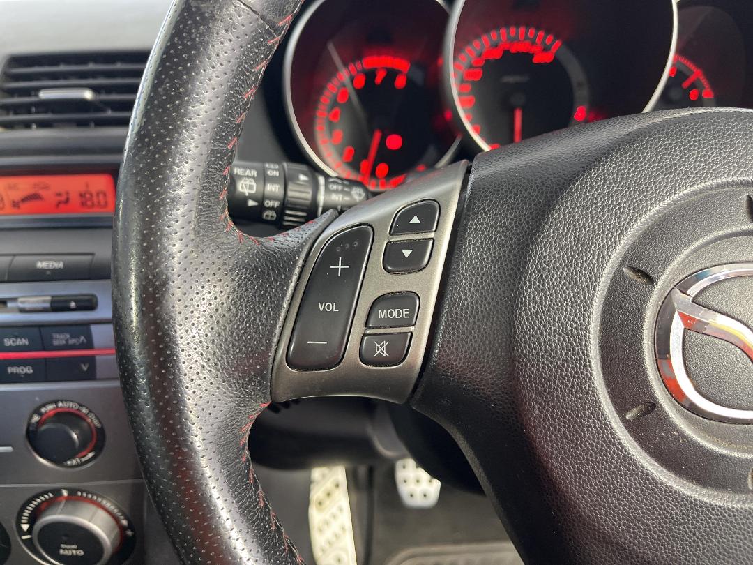 Photo '27' of Mazda Mazda3