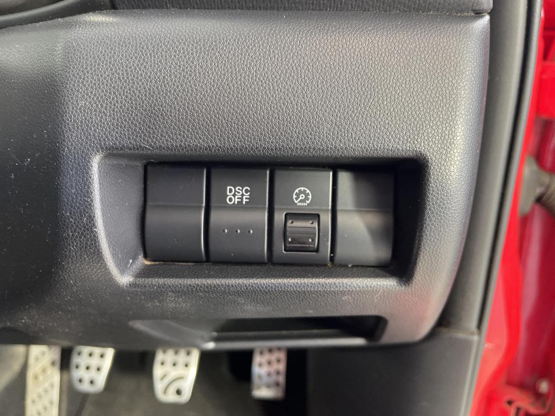 Photo '25' of Mazda Mazda3