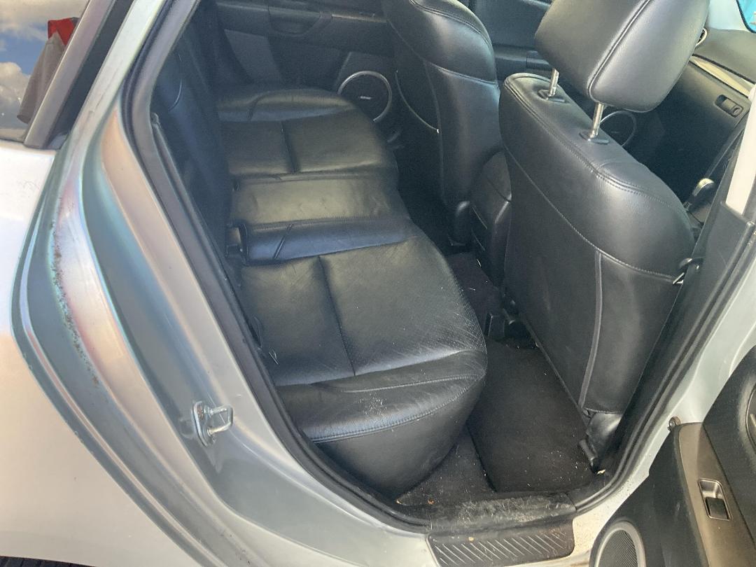 Photo '8' of Mazda Mazda3 Sporthatch SP23