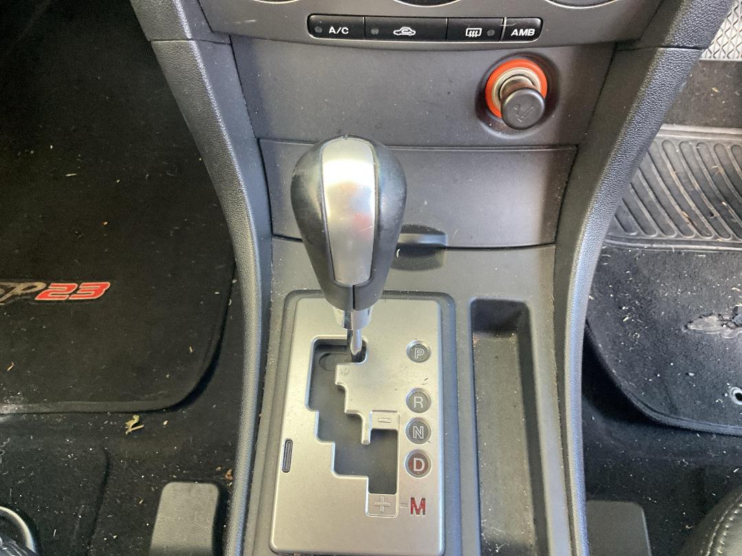 Photo '13' of Mazda Mazda3 Sporthatch SP23