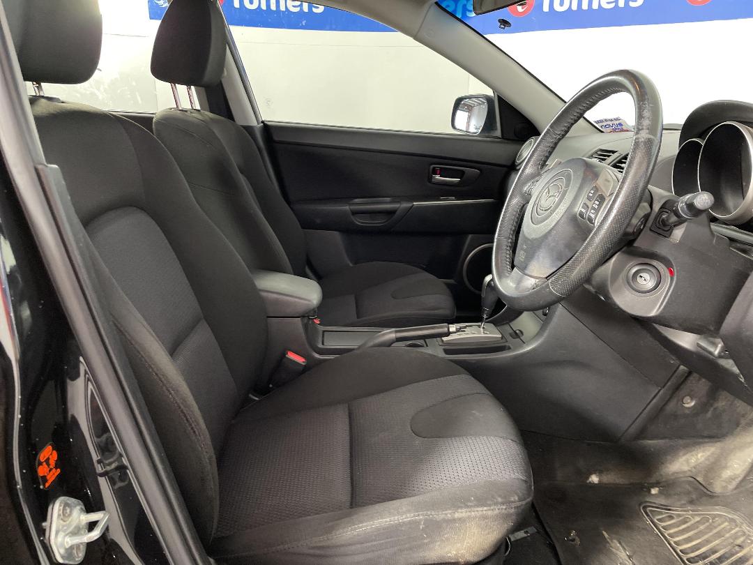 Photo '16' of Mazda Mazda3 Photo '16' of Mazda Mazda3