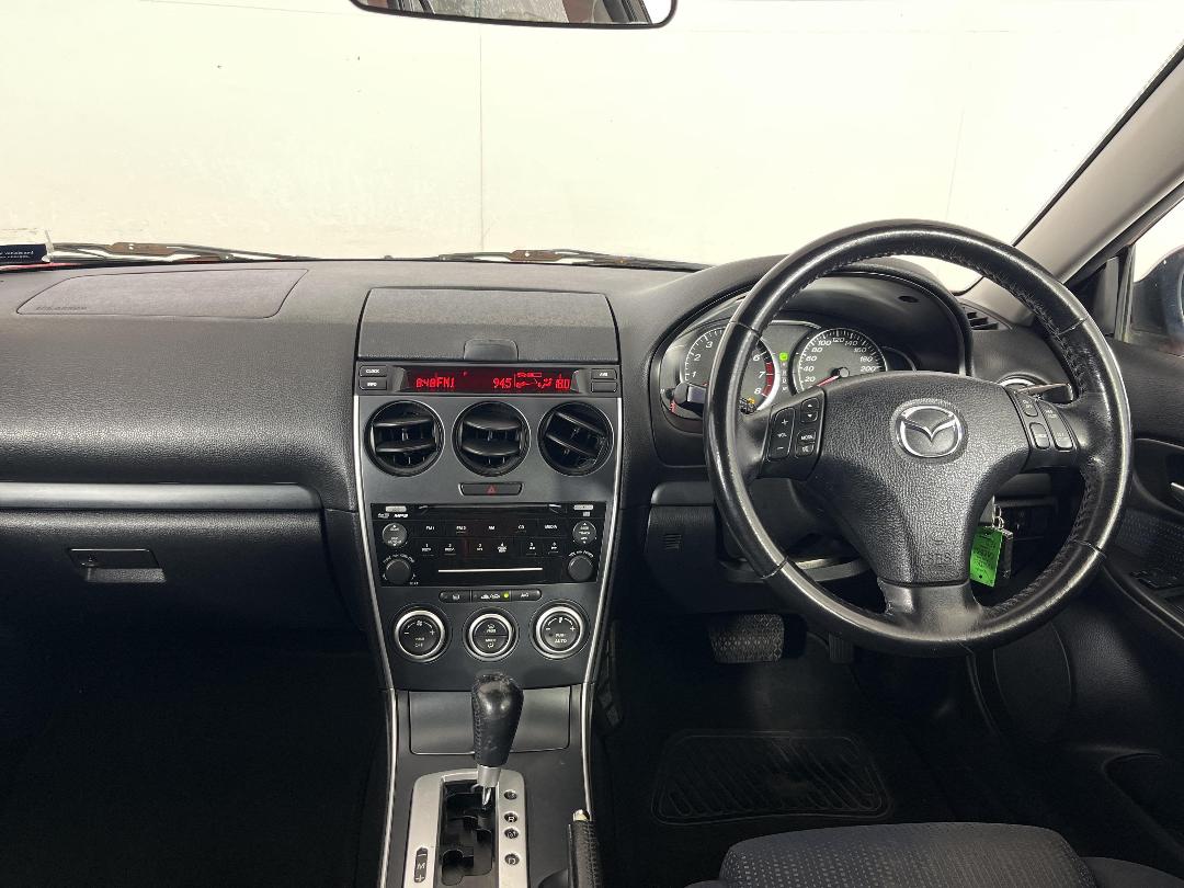 Photo '17' of Mazda Mazda6 Photo '17' of Mazda Mazda6