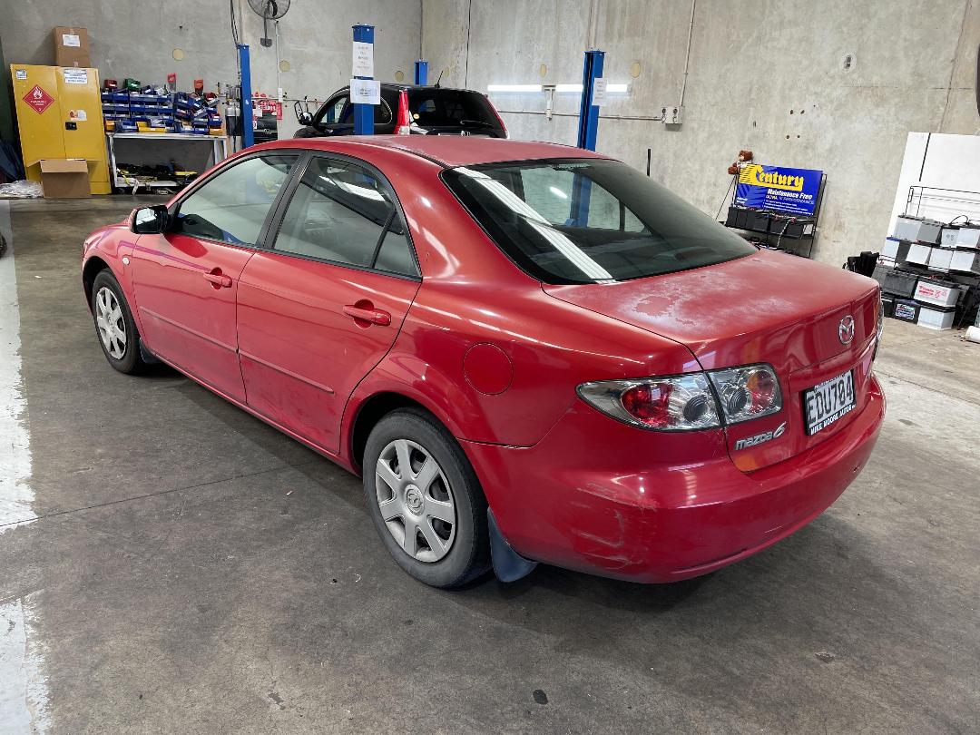 Photo '4' of Mazda Mazda6 GLX