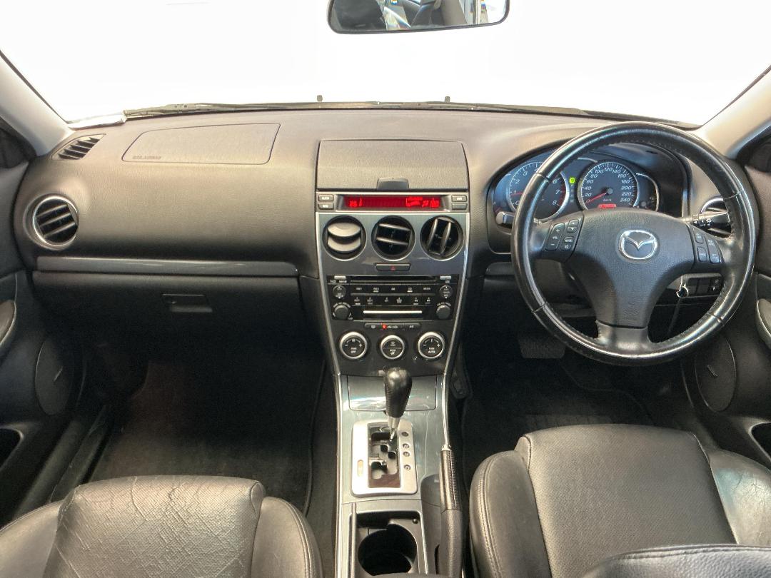 Photo '17' of Mazda Mazda6 Photo '17' of Mazda Mazda6