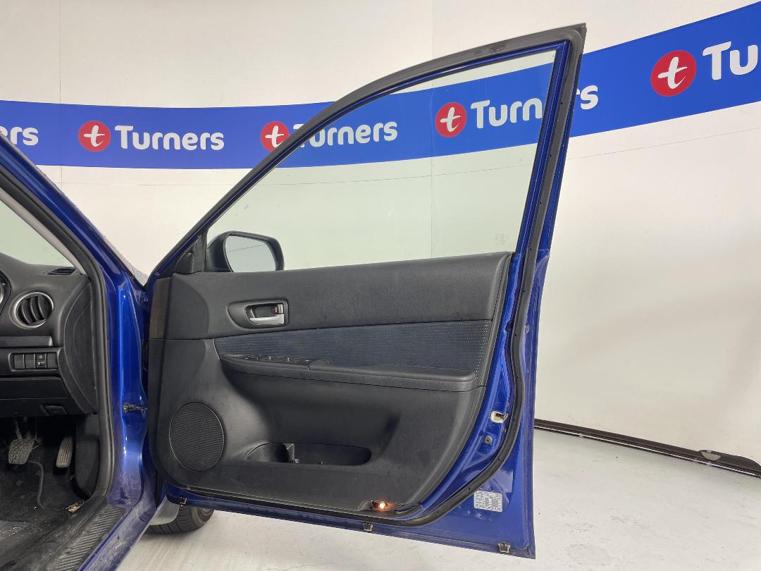 Photo '15' of Mazda Mazda6 Photo '15' of Mazda Mazda6