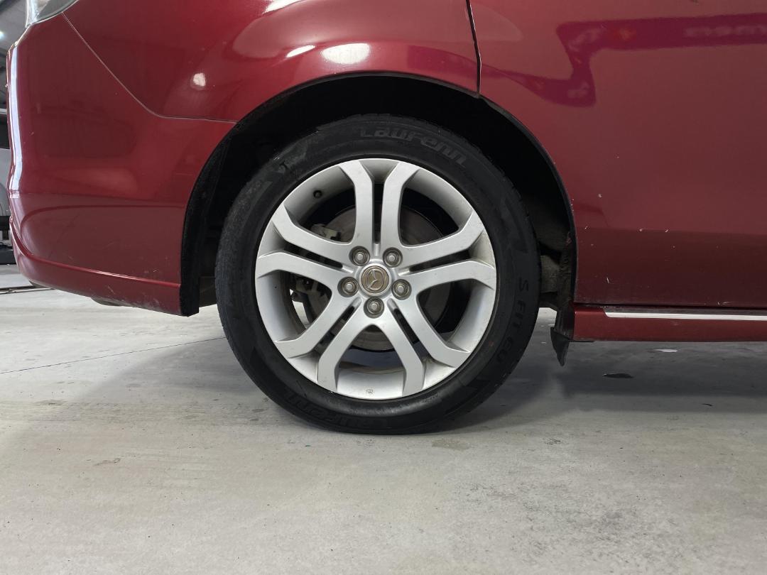 Photo '12' of Mazda MPV Photo '12' of Mazda MPV