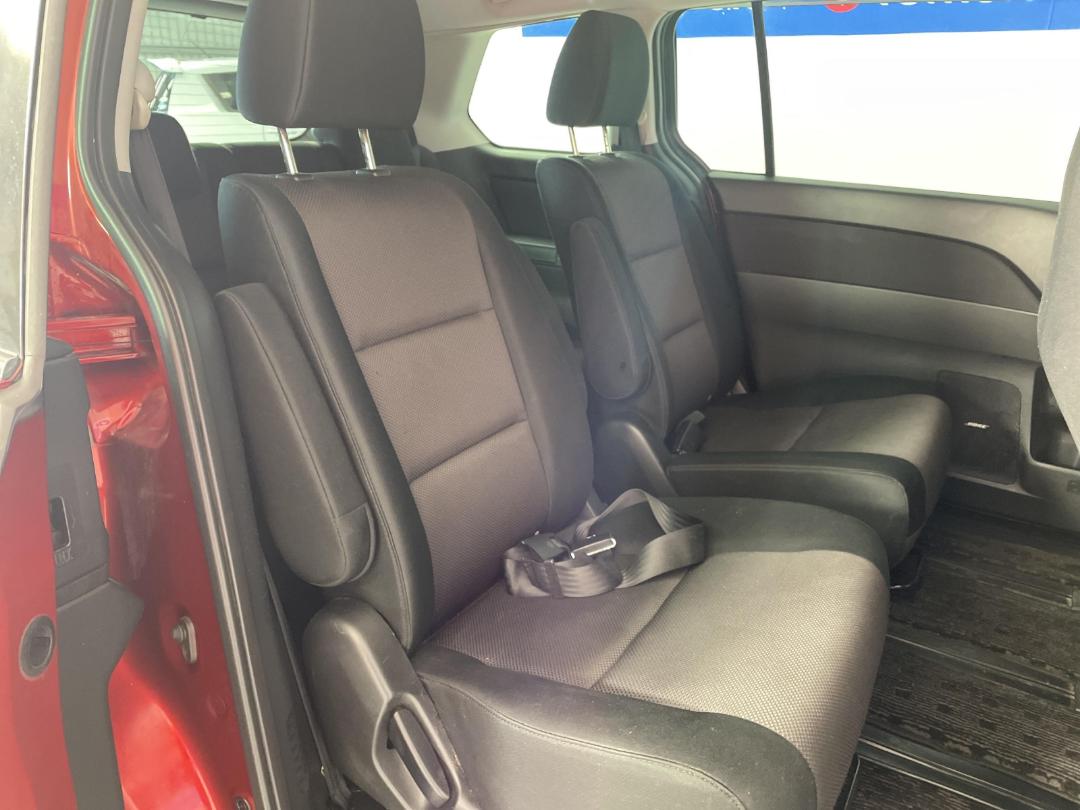 Photo '20' of Mazda MPV Photo '20' of Mazda MPV