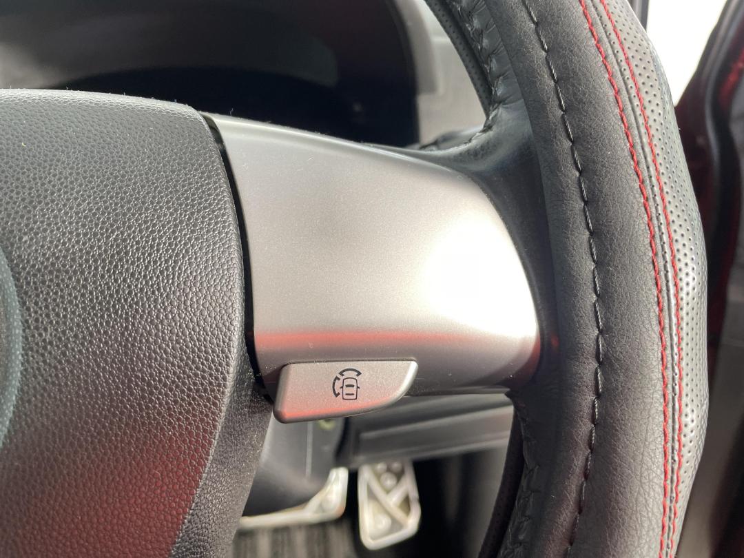 Photo '25' of Mazda MPV Photo '25' of Mazda MPV