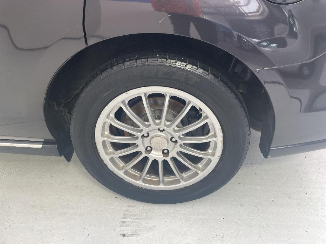 Photo '11' of Mazda MPV Photo '11' of Mazda MPV