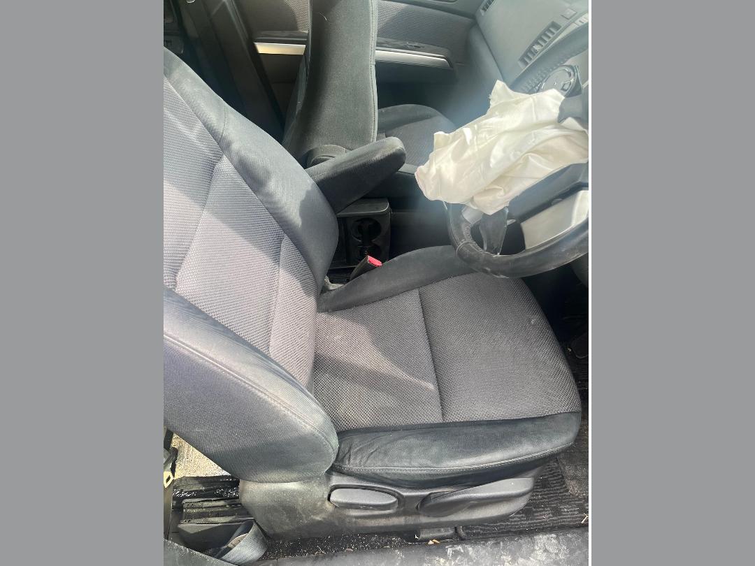 Photo '8' of Mazda MPV Photo '8' of Mazda MPV