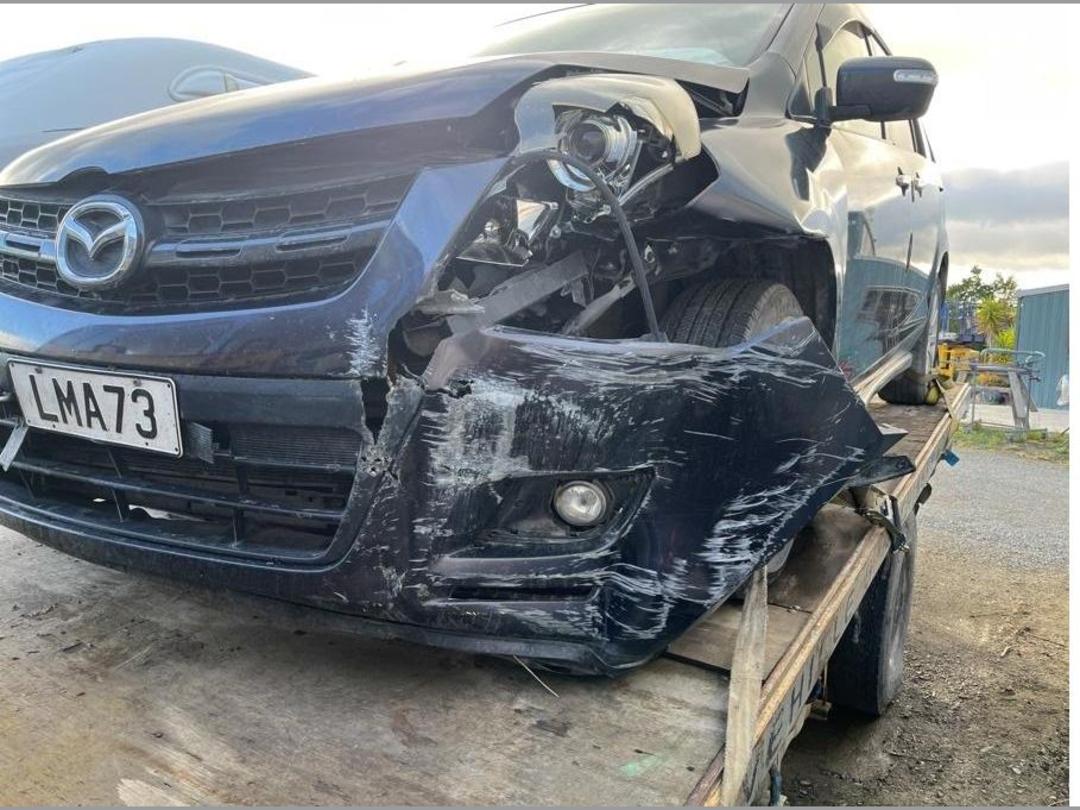 Photo '4' of Mazda MPV Photo '4' of Mazda MPV