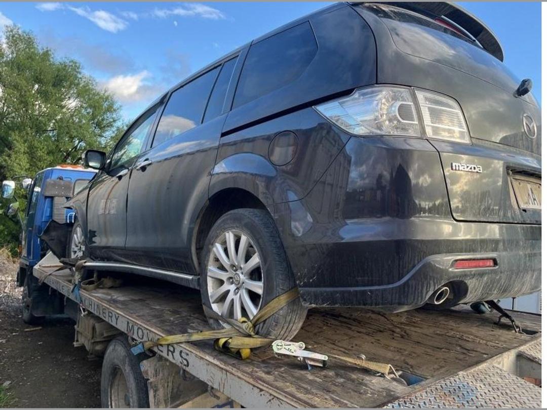 Photo '5' of Mazda MPV Photo '5' of Mazda MPV