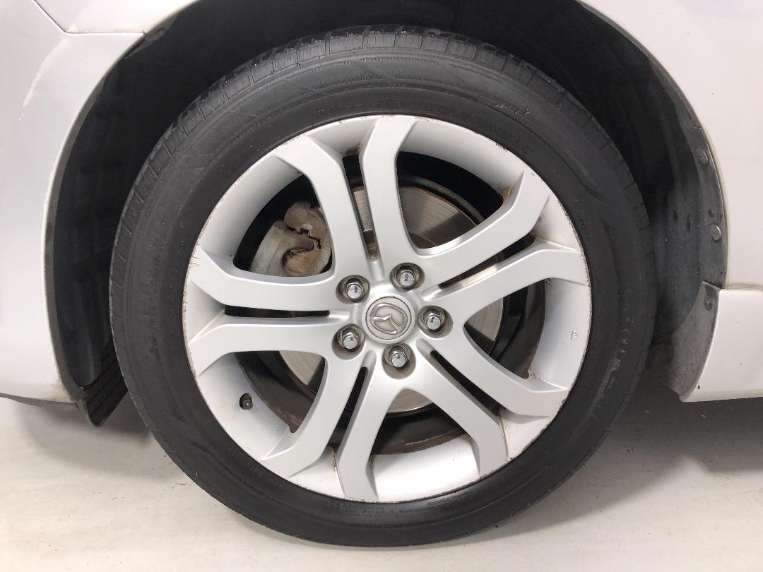 Photo '5' of Mazda MPV