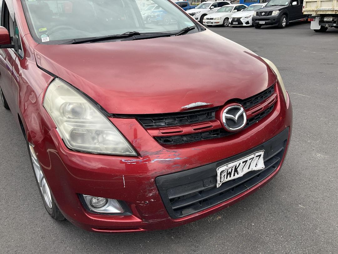 Photo '5' of Mazda MPV