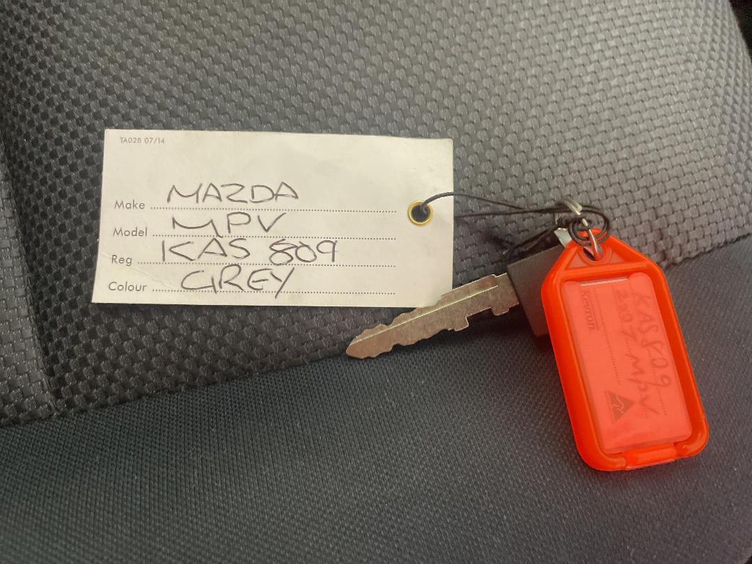 Photo '22' of Mazda MPV Photo '22' of Mazda MPV