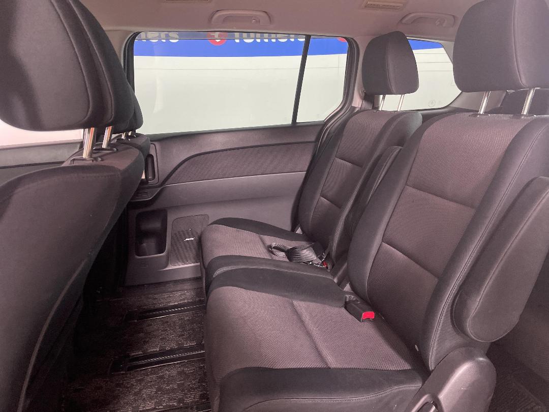 Photo '20' of Mazda MPV Photo '20' of Mazda MPV