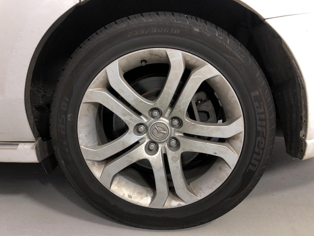 Photo '11' of Mazda MPV