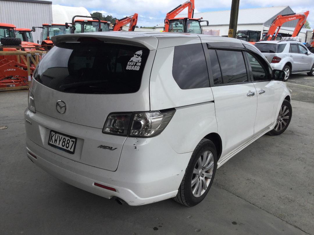 Photo '7' of Mazda MPV