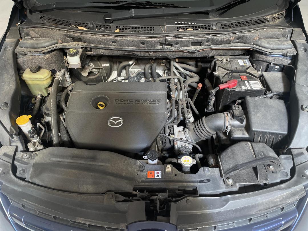 Photo '13' of Mazda MPV