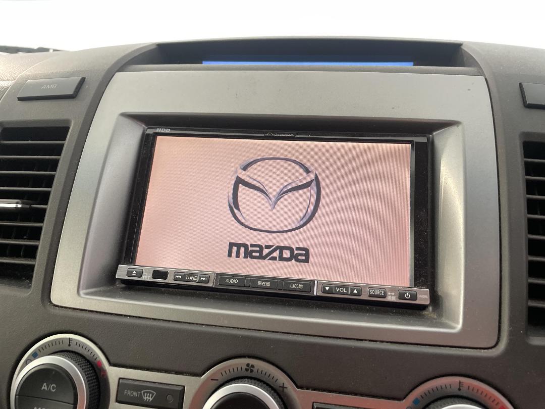 Photo '27' of Mazda MPV