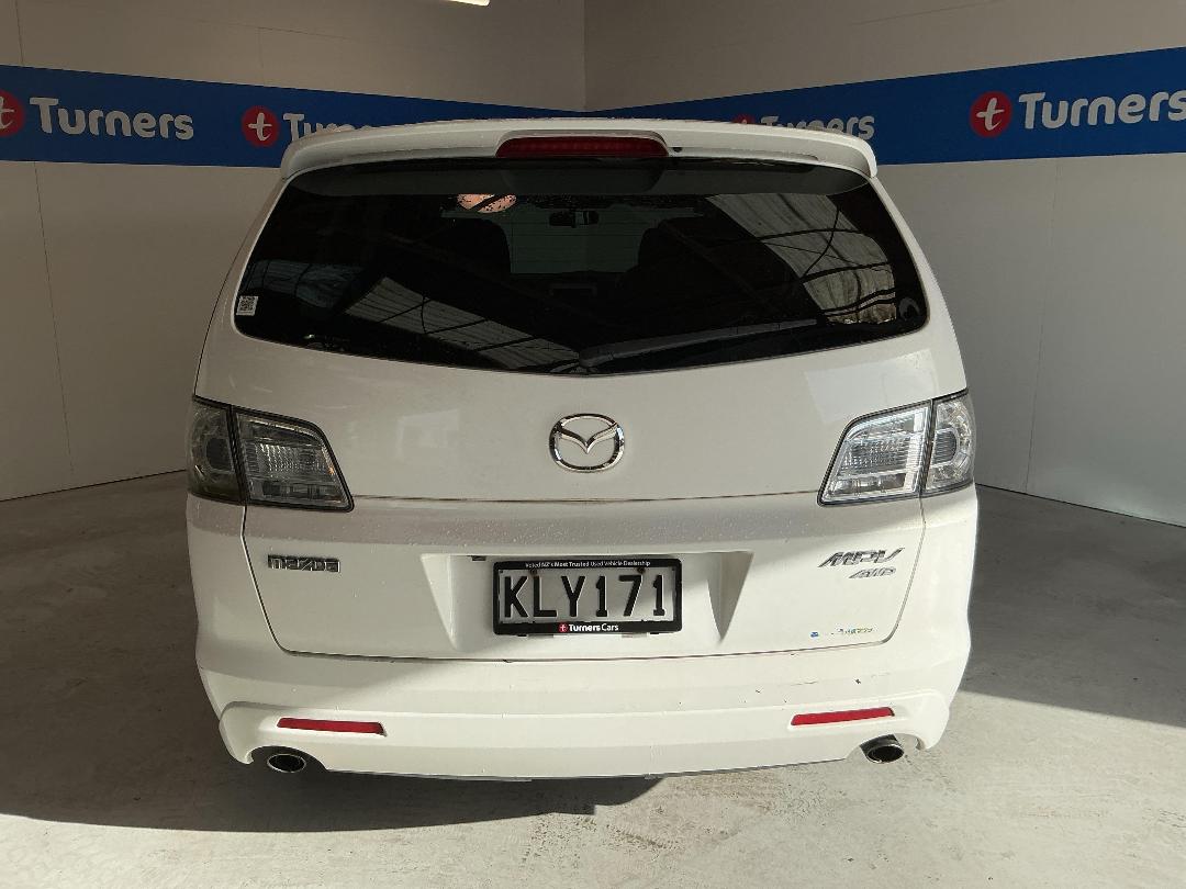 Photo '9' of Mazda MPV Photo '9' of Mazda MPV