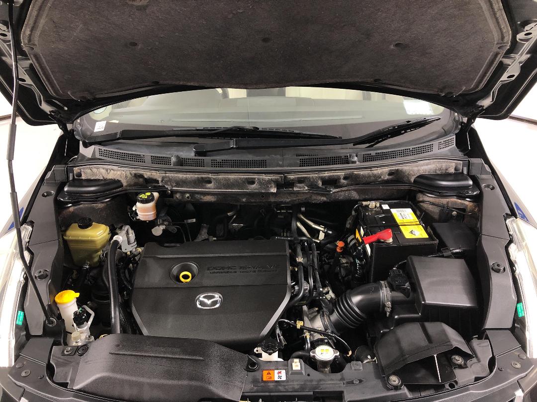 Photo '13' of Mazda MPV