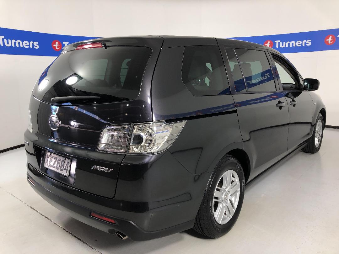 Photo '7' of Mazda MPV