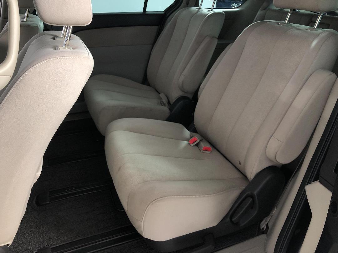 Photo '20' of Mazda MPV