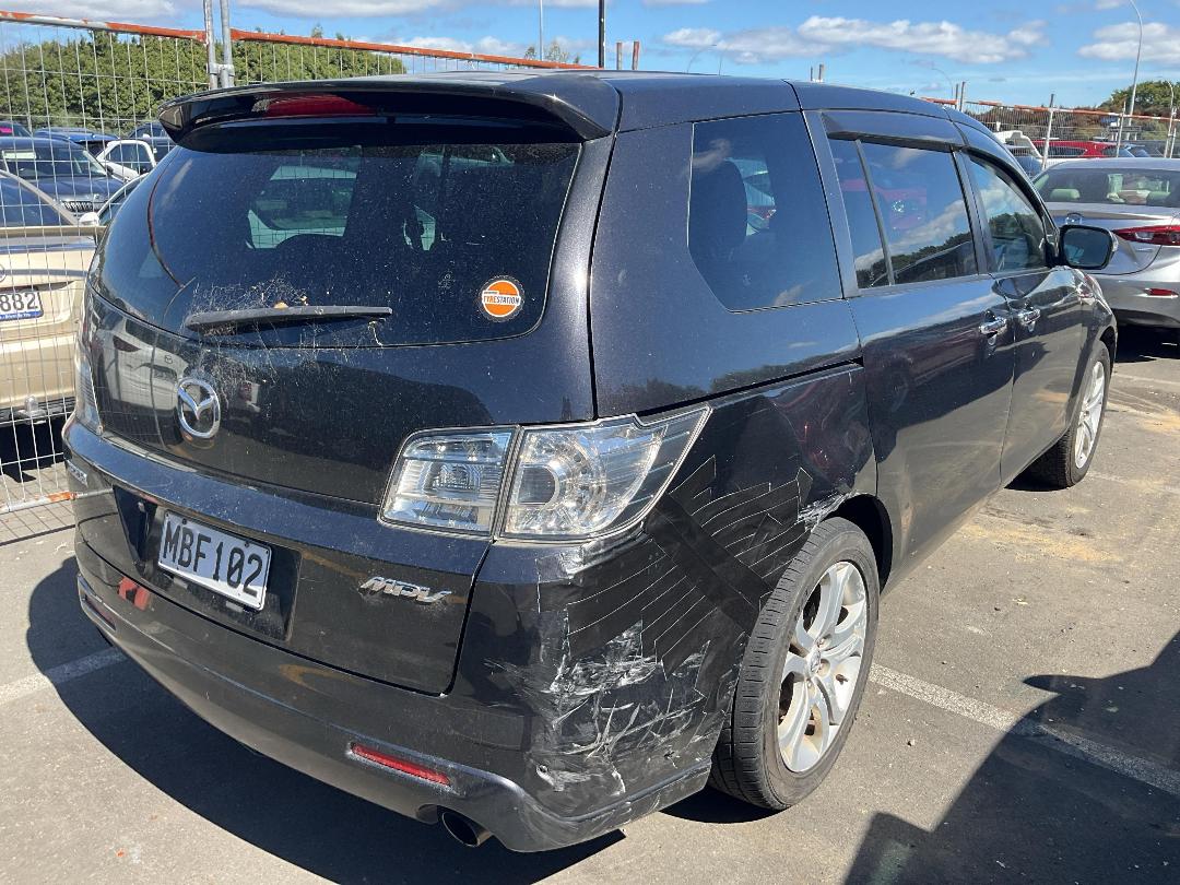 Photo '4' of Mazda MPV