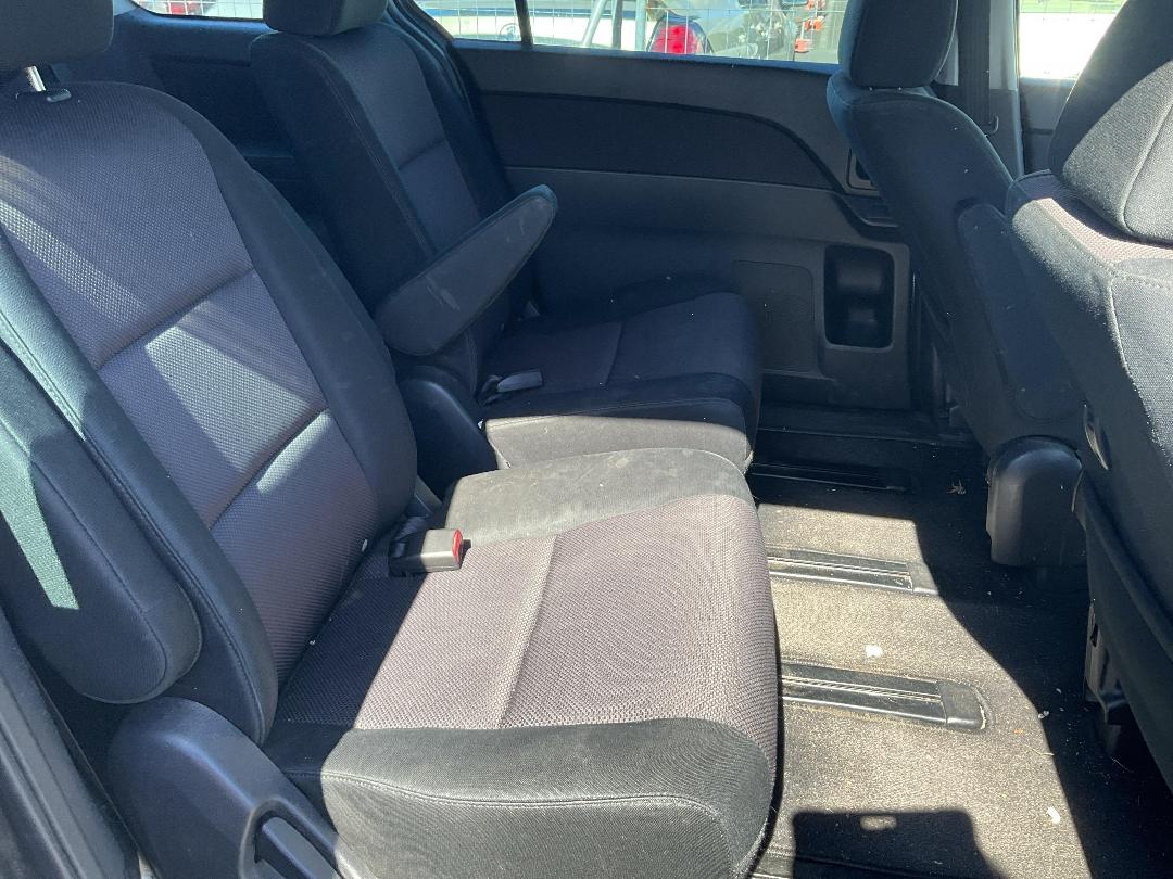 Photo '12' of Mazda MPV