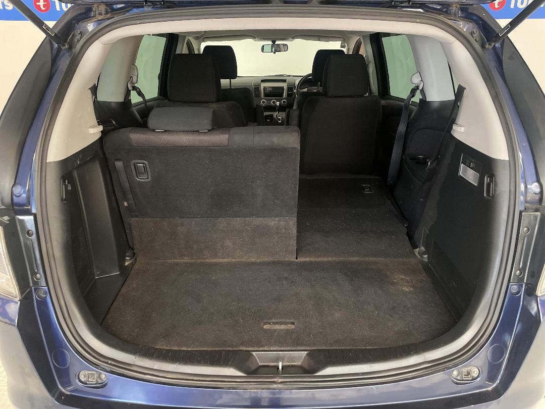 Photo '14' of Mazda MPV