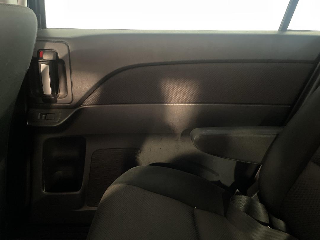 Photo '19' of Mazda MPV