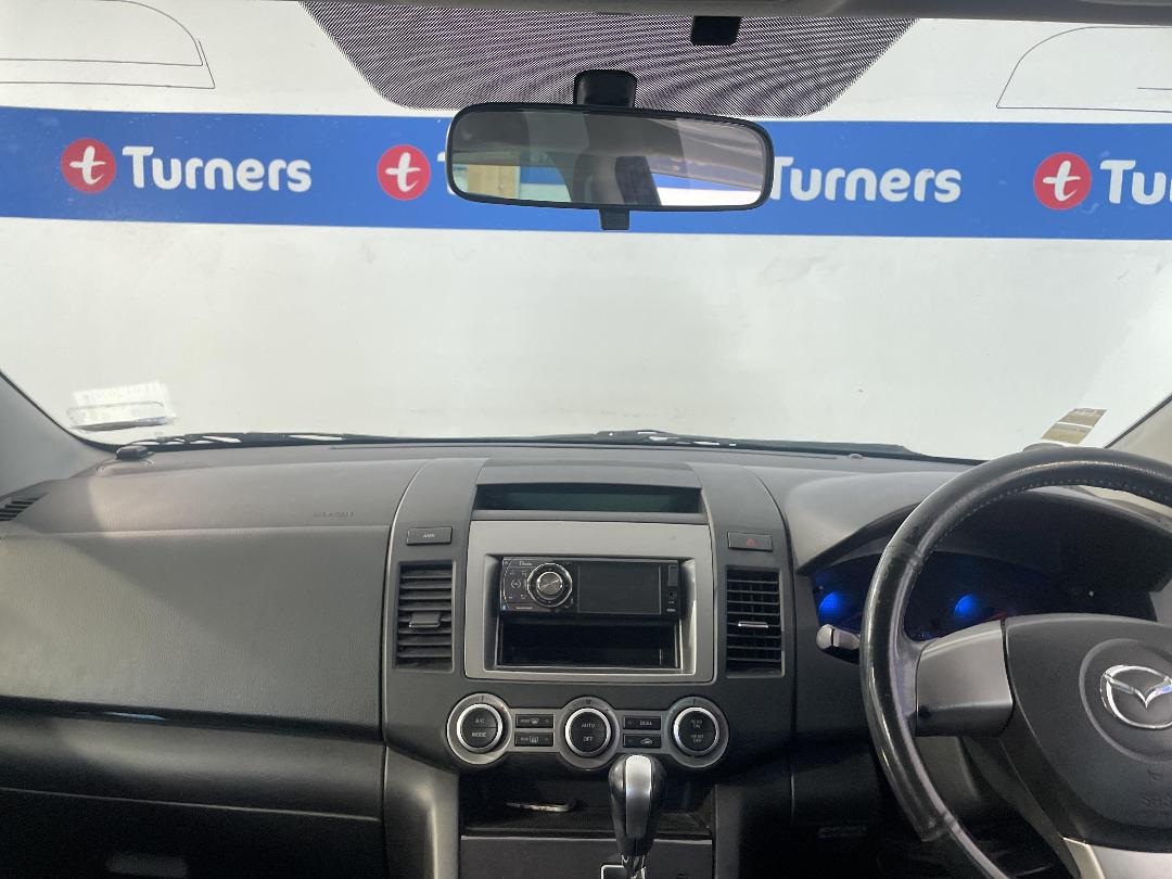 Photo '17' of Mazda MPV