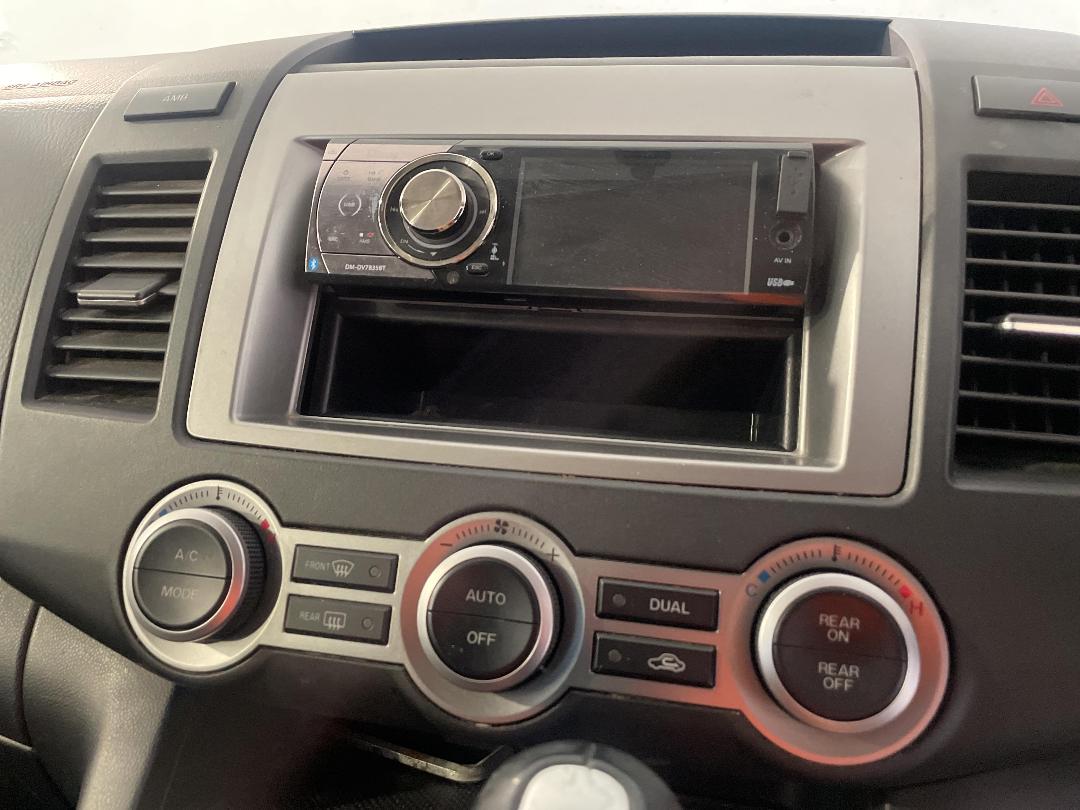 Photo '26' of Mazda MPV