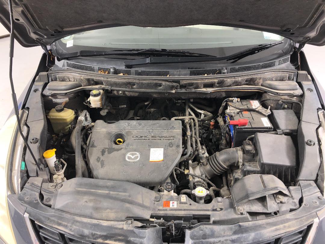 Photo '13' of Mazda MPV