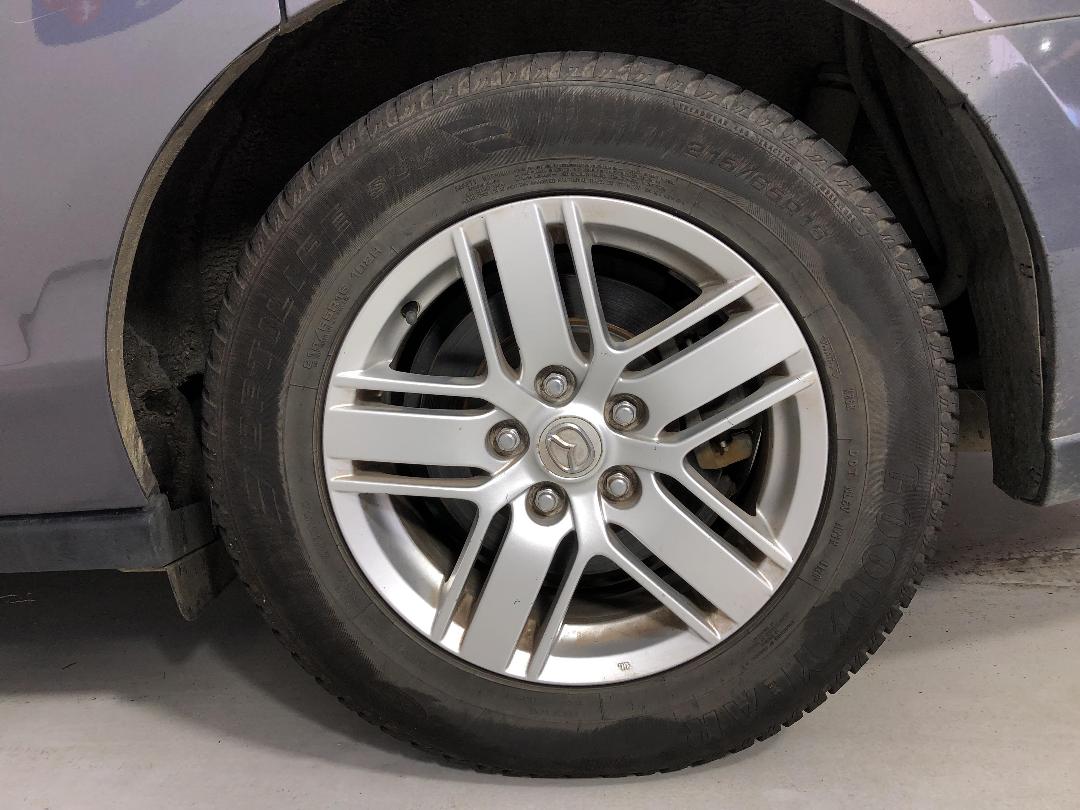 Photo '11' of Mazda MPV