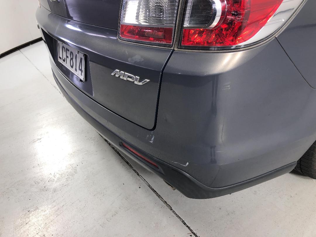 Photo '24' of Mazda MPV