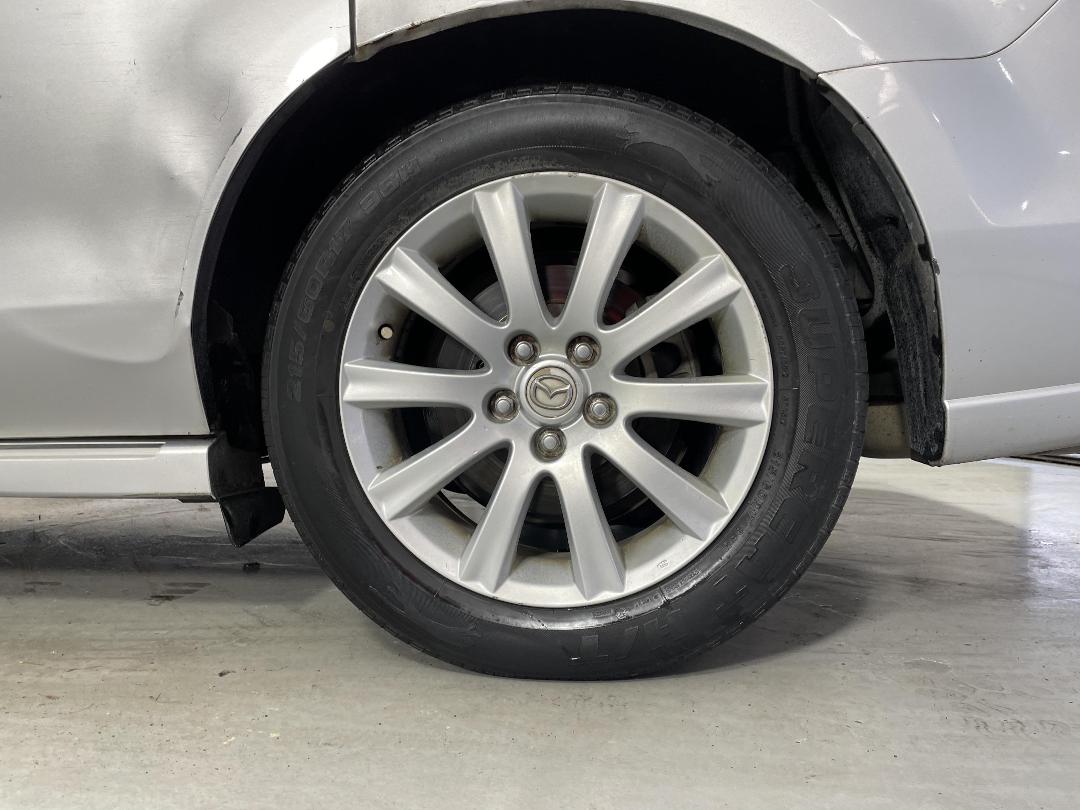 Photo '11' of Mazda MPV