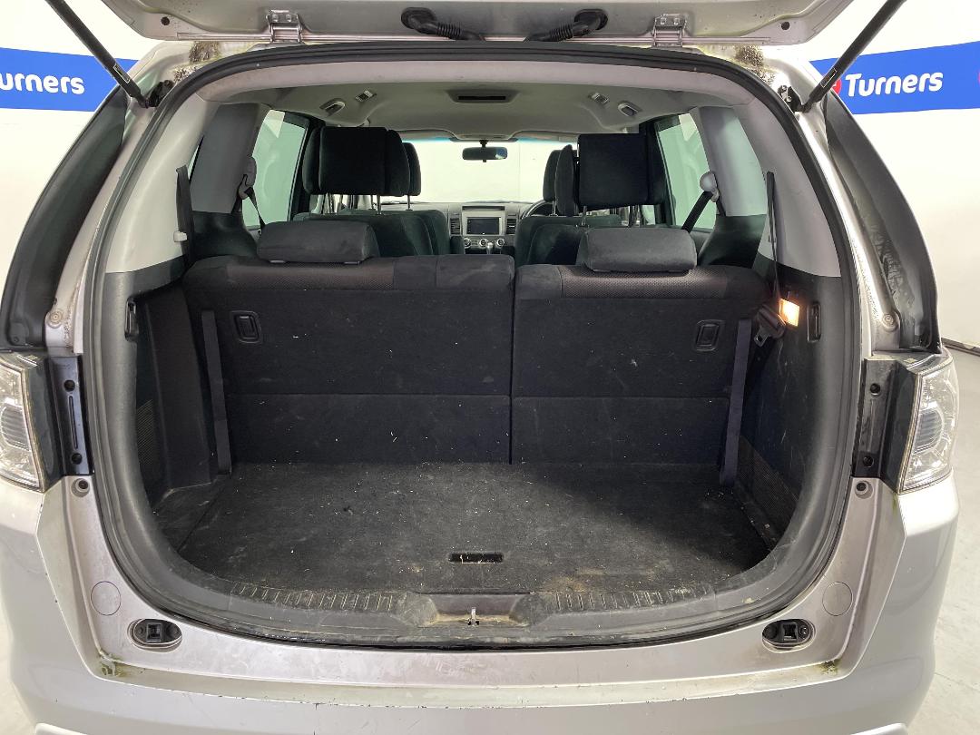 Photo '14' of Mazda MPV