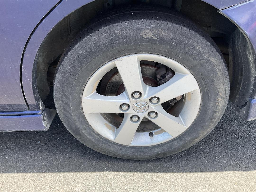 Photo '11' of Mazda Premacy Photo '11' of Mazda Premacy