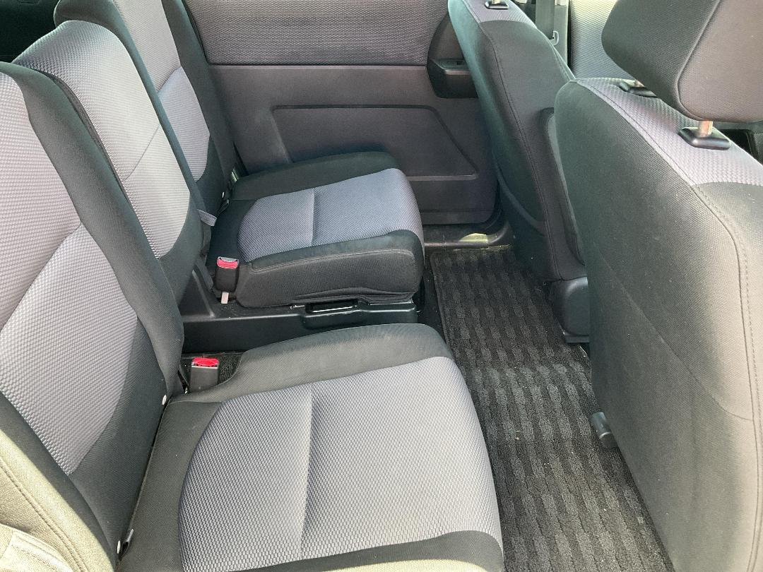 Photo '17' of Mazda Premacy Photo '17' of Mazda Premacy