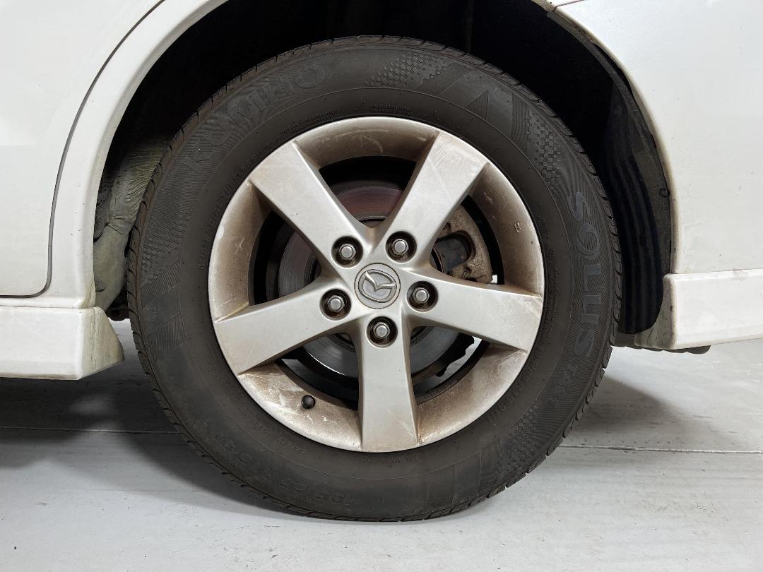 Photo '9' of Mazda Premacy