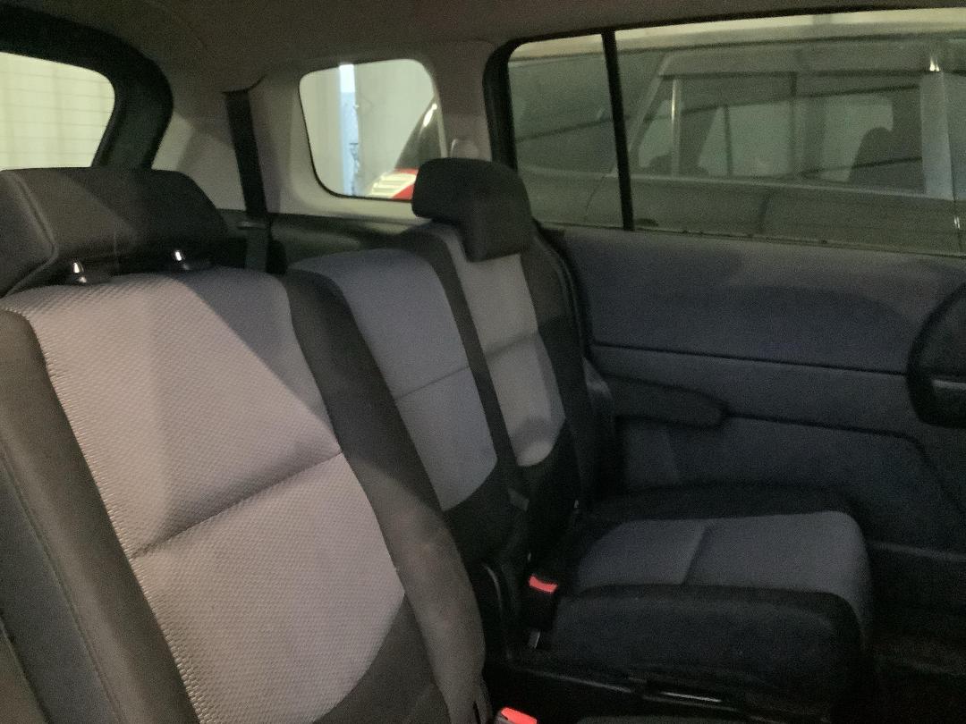 Photo '12' of Mazda Premacy