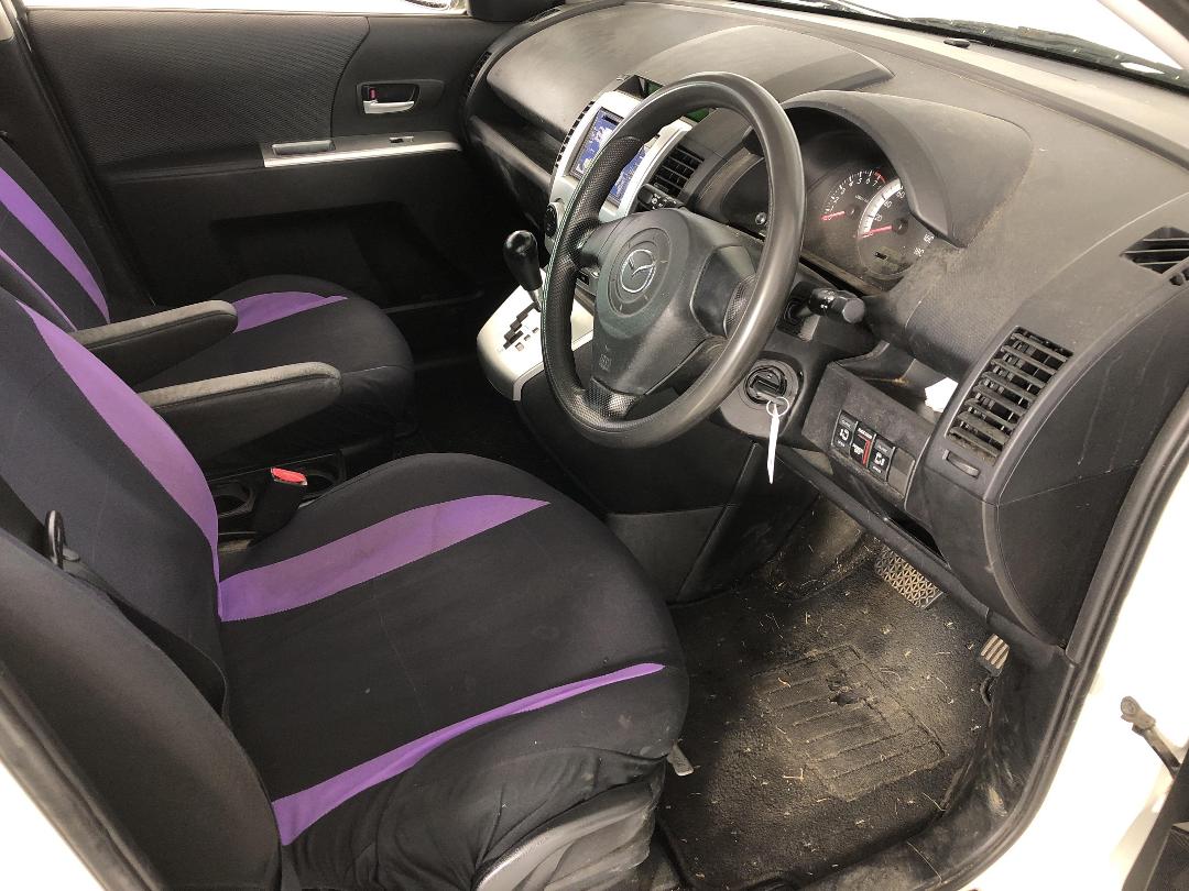 Photo '14' of Mazda Premacy