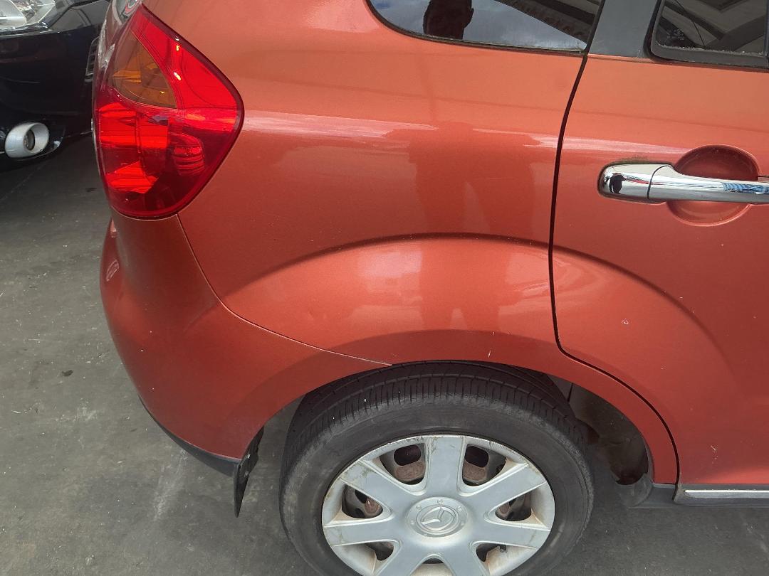 Photo '13' of Mazda Verisa