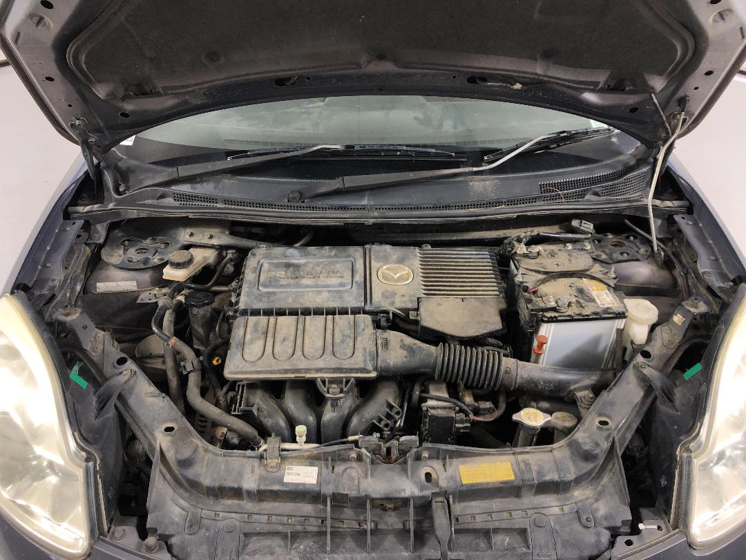 Photo '6' of Mazda Verisa