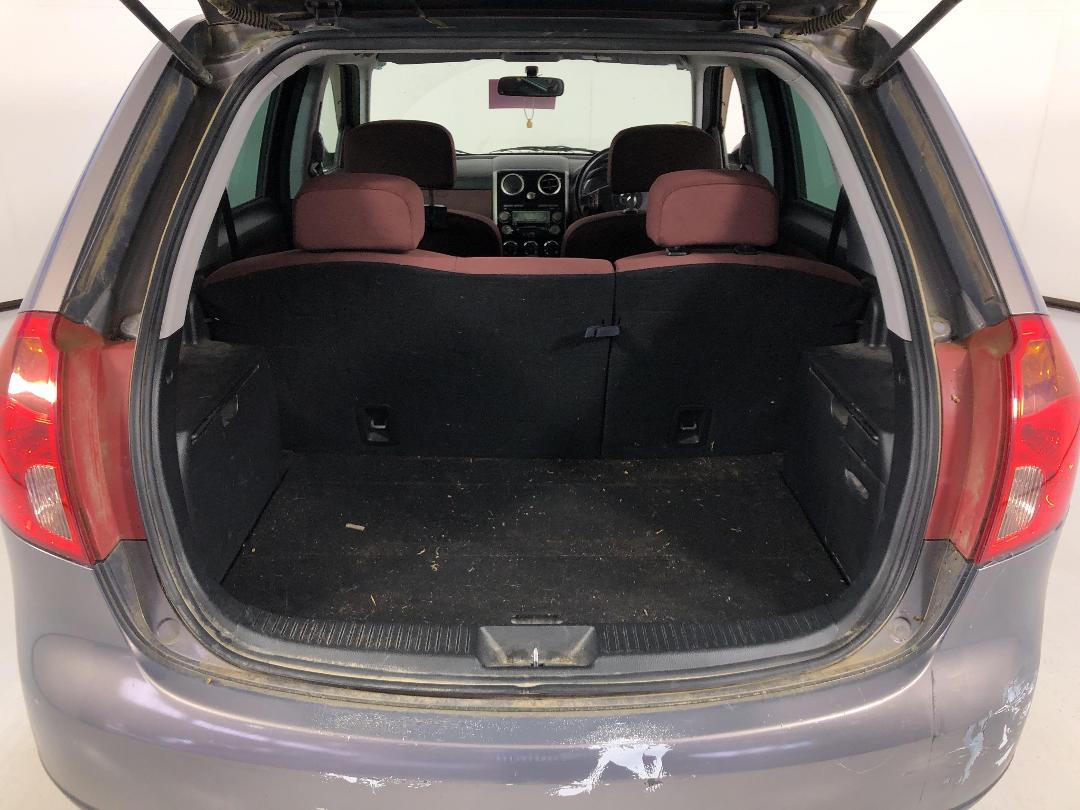 Photo '12' of Mazda Verisa