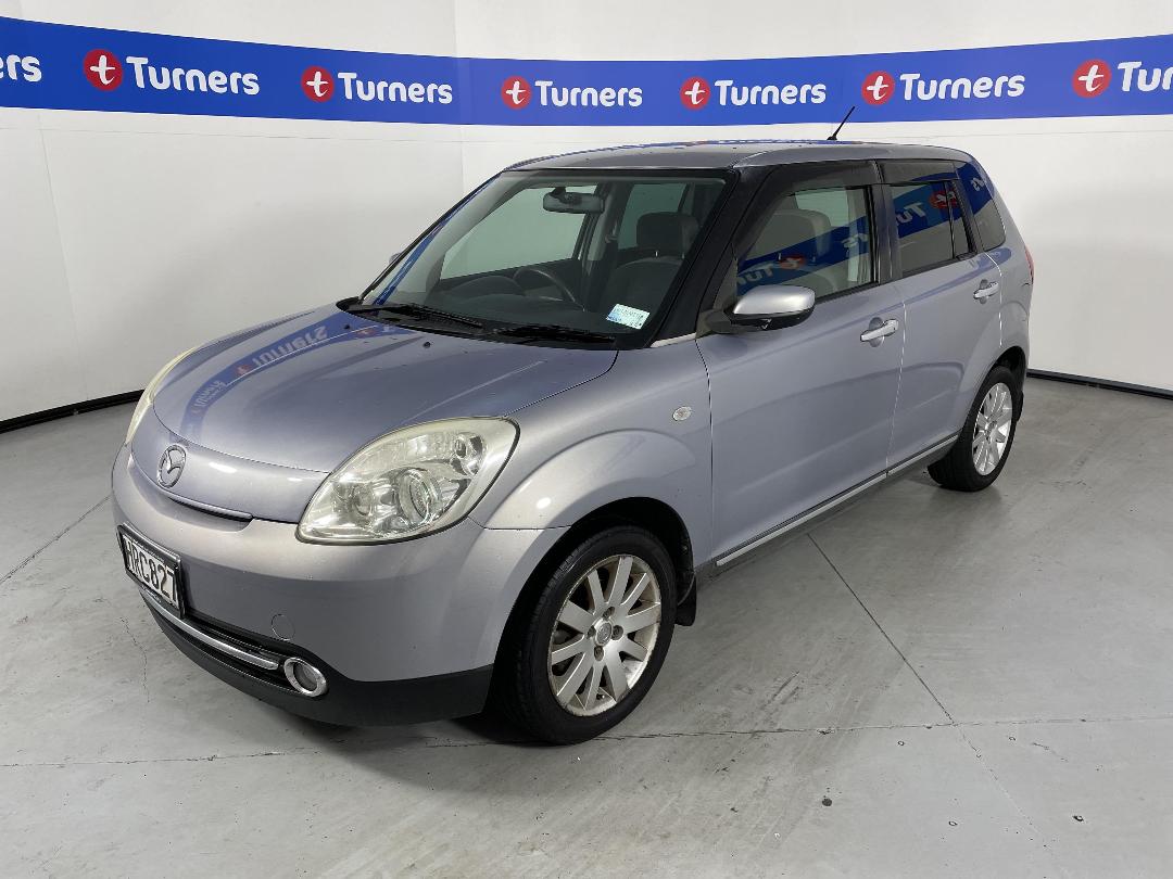 Photo '4' of Mazda Verisa